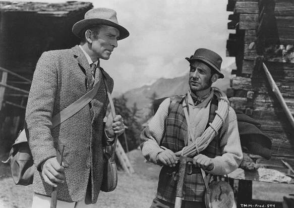 Third Man on the Mountain - Z filmu - Michael Rennie, James Donald