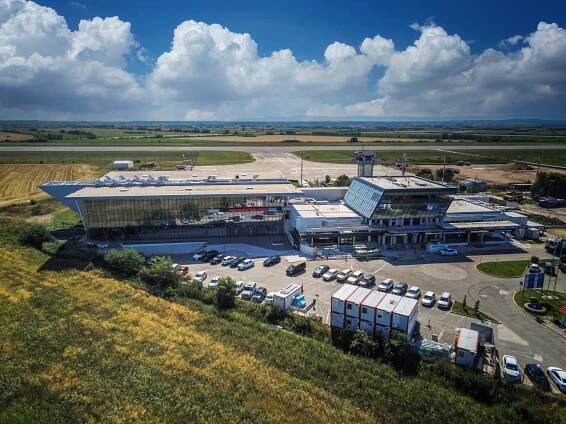 SATU MARE AIRPORT | Bog'Art