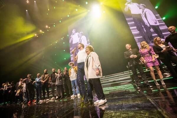 Koncert Vojty Dyka rozzářila Bohdalová: Jiřinu představil jako dceru!