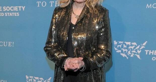 Loretta Swit