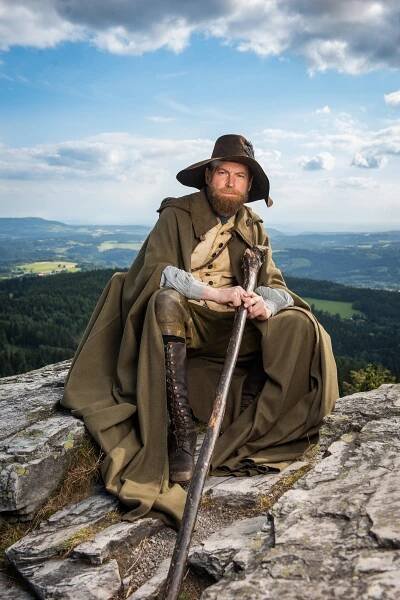 S plnovousem a v klobouku byste ho jen těžko poznali: Takhle vypadá novodobý Krakonoš v podání Davida Švehlíka
