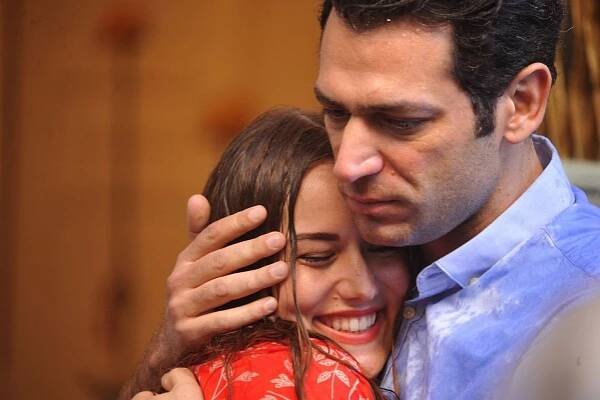Sonsuz Aşk - Z filmu - Fahriye Evcen, Murat Yıldırım