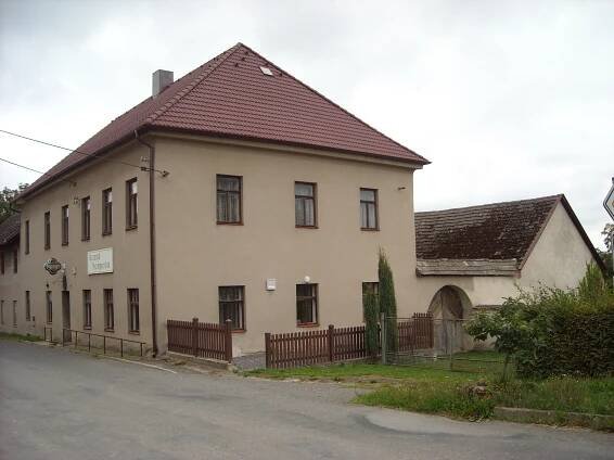 Category:Zderaz (Chrudim District) - Wikimedia Commons