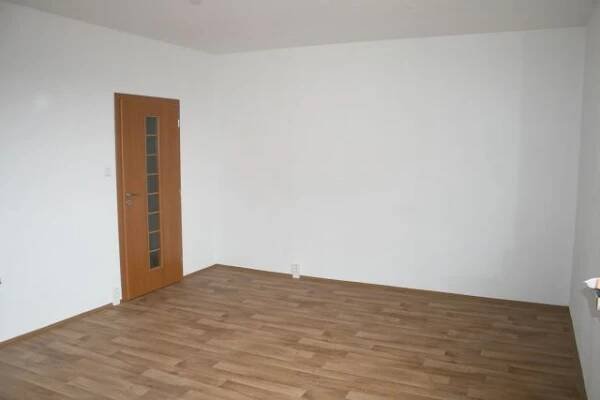 Pronájmem bytu Na Vršku, Jablonec nad Nisou - REWA Jablonec s.r.o.