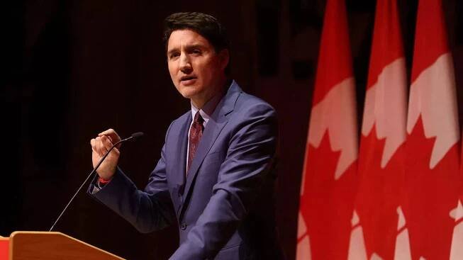 Kanadský premiér Trudeau je pod rostoucím tlakem, aby odstoupil