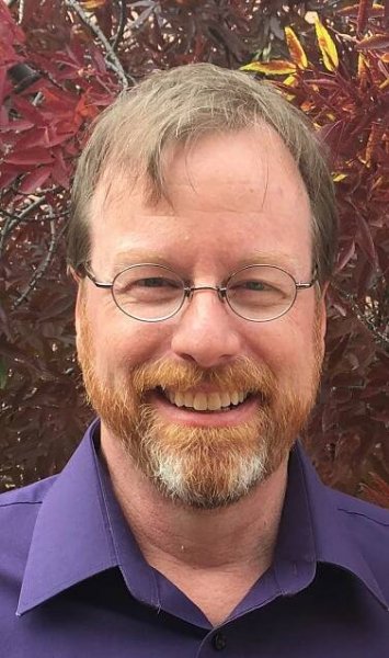 Headshot of Greg DeVogel