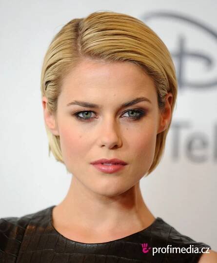 Rachael Taylor - celebrity účes - HappyHair