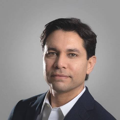 Pedro Martinez, Contract & Commercial Advisor - World Commerce & Contracting