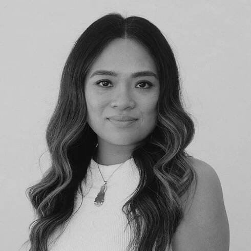 Thuy Nguyen Headshot
