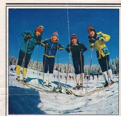 Bronzová štafeta z mistrovství světa ve Falunu 1974. Zleva Gabriela Sekajová (vdaná Svobodová, později Soukalová), Mirka Jaškovská, Alena Bartošová, Blanka Paulů