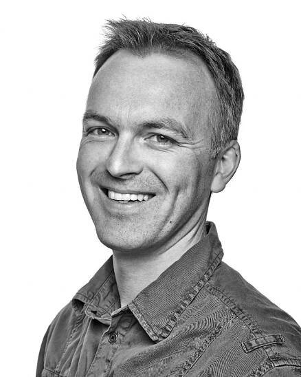 Ian White Photography - GLOW STUDIO TEAM PORTRAITS