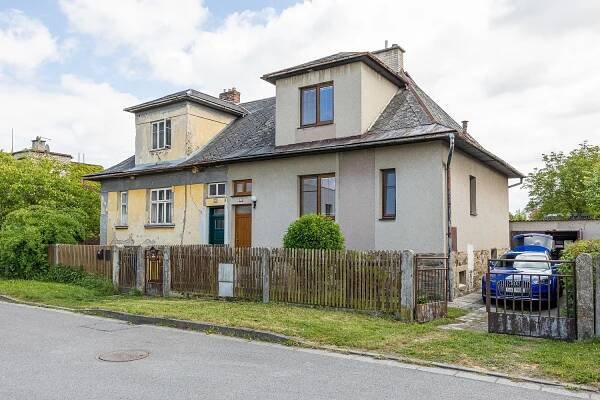 Prodej rodinného domu se slunnou zahradou 580m2 | Reality.iDNES.cz 