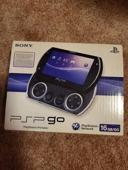 Sony PSP GO - Black - Počítače a hry