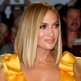 Jennifer Lopez Has Dulce De Leche Nails and Now I Want Starbucks — See the Photos