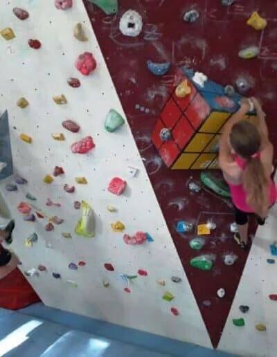 Boulder Bar Točna Jihlava. Bouldering - posilte celé tělo