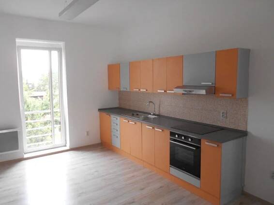 Pronájem bytu 2+kk 68 m², Louny, Ústecký kraj