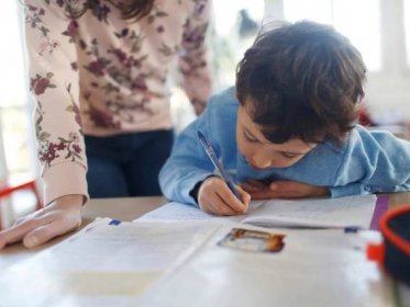 My son hates doing homework; experts say to give him more freedom