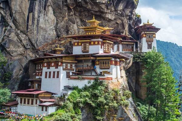 Bigger Is Better, and Better is What We Do Best — Local Foreigner, Luxury Travel Consultancy