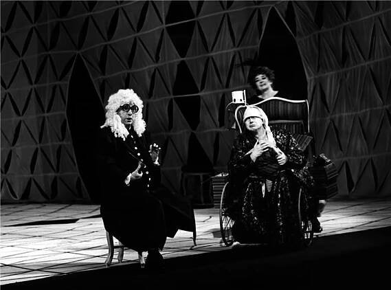 Zdravý nemocný - 13.10.1988 (Pavel Červinka, Luděk Vele, Ivana Mixová) Foto: Oldřich Pernica