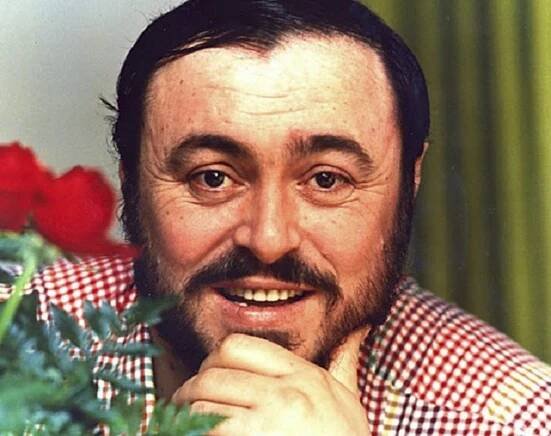 Učitel tělocviku, který to dotáhl až na Krále vysokého cé. Před 80 lety se narodil Luciano Pavarotti