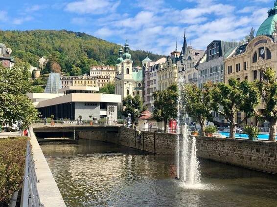 Krušnohorský advent na hradě Loket a Karlovy Vary