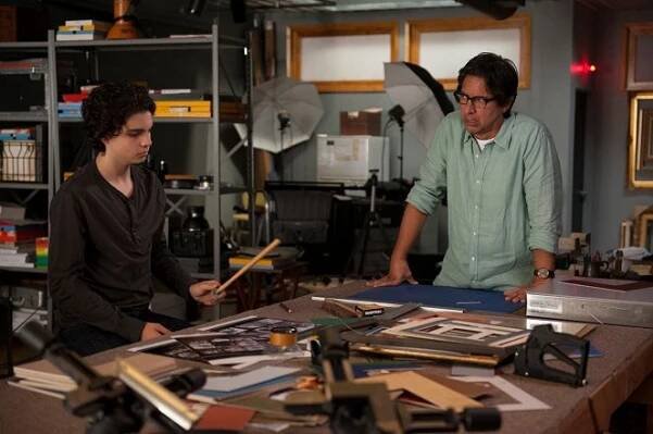 Famílie - Election Day - Z filmu - Max Burkholder, Ray Romano