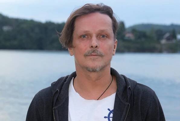 Zpěvák Michal Malátný prodává byt, co ho k tomu vede? 