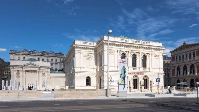 Albertina modern