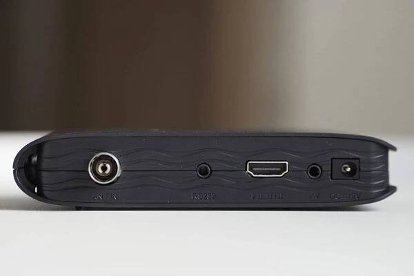 AB CryptoBox 702T Mini – zadní strana