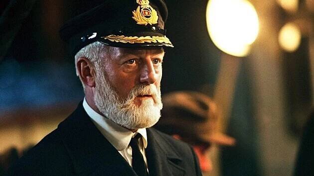 Kapitán z Titaniku, Théoden z Rohanu. Zemřel herec Bernard Hill