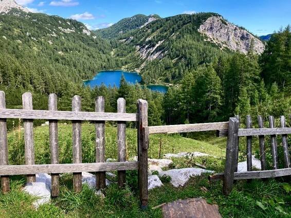 Tauplitzalm: jezero Steirersee