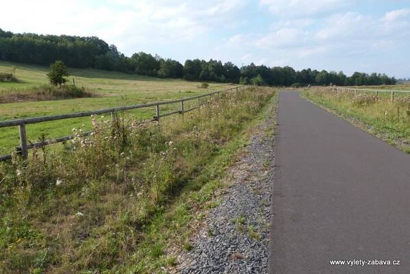 Cyklistický okruh přes Františkovy Lázně a Cheb - popis cyklotrasy, mapa, fotky