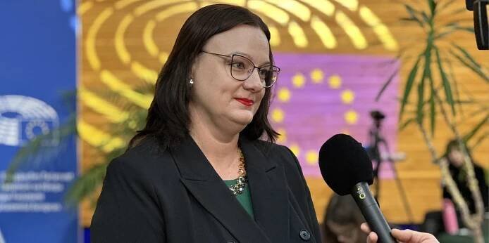 Katarína Roth Neveďalová, nezaradená poslankyňa Európskeho parlamentu /SMER-SD/. PHOTO: FB KRN.