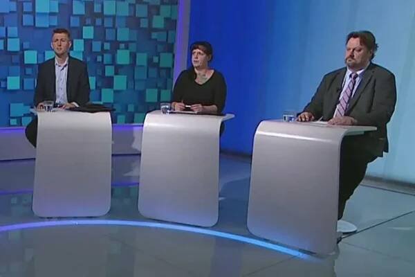 O válce či vzdělávání debatovali hosté Politického spektra
