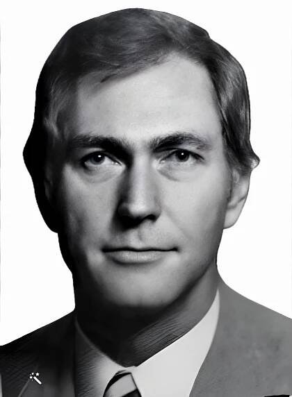 File:John Howard Lindauer 1983 (upscaled whitebackground enhanced).jpg - Wikimedia Commons