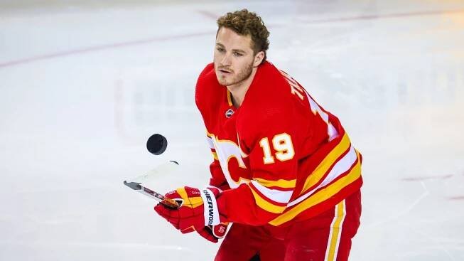 Třesk v Calgary: Nespokojená hvězda odchází výměnou za dvě posily