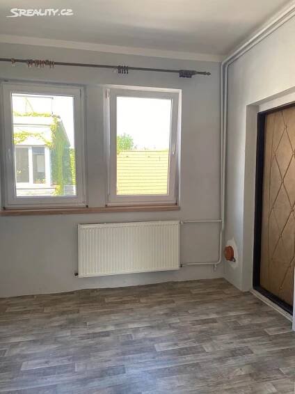 Pronájem bytu 3+1 68 m², T. G. Masaryka, Kostelec nad Labem