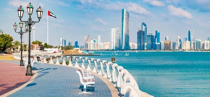 Abu Dhabi, Spojené arabské emiráty - informace o destinaci, rady pro turisty i cestovatele, dovolená a zájezdy 2025 | Zájezdy.cz