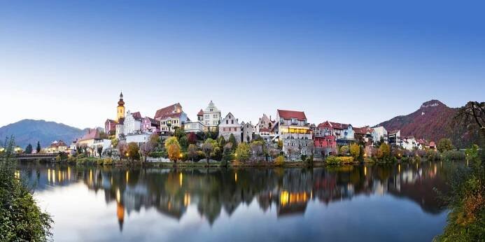 Die Skyline im Herbstkleid (c)ReneVidalli