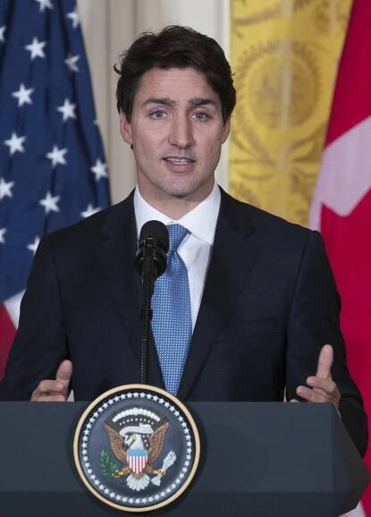 Divoké mládí vzorného premiéra: Trudeau prý osahával reportérku na festivalu