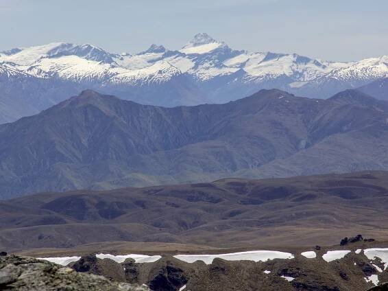 Private guided Pisa Range 4WD passenger tours 