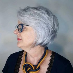 Krátké účesy pro ženy nad 60 let: Střihy vlasů, které nikdy nevyjdou z módy - Zivot