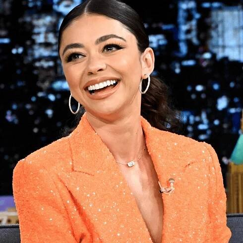 Sarah Hyland Got Married Wearing This TikTok-Viral Makeup – See Photo