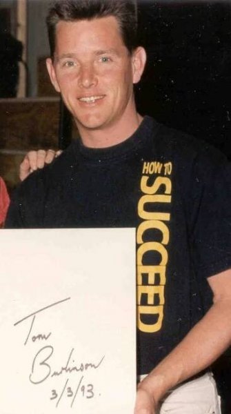File:Tom Burlinson.jpg - Wikimedia Commons