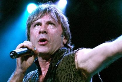 Bruce Dickinson Recalls His ‘Bravado’ in Bidding to Join Iron Maiden