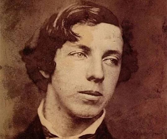 Lewis Carroll Biography - Facts, Childhood, Family Life & Achievements
