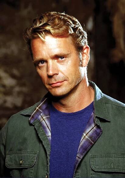 John Schneider - Smallville