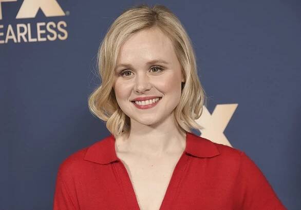 Alison Pill To Star In Scripted Podcast ‘The Doctor Is In’