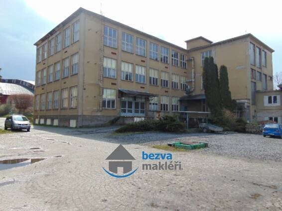 Pronájem skladu 24 m2, Skuteč - Reality Chrudim
