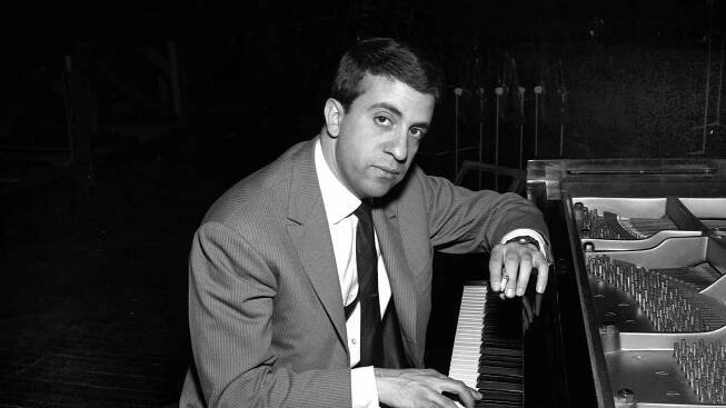 Martial Solal, French Jazz Piano Virtuoso, Is Dead at 97